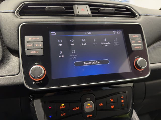 2020 NISSAN LEAF - 22
