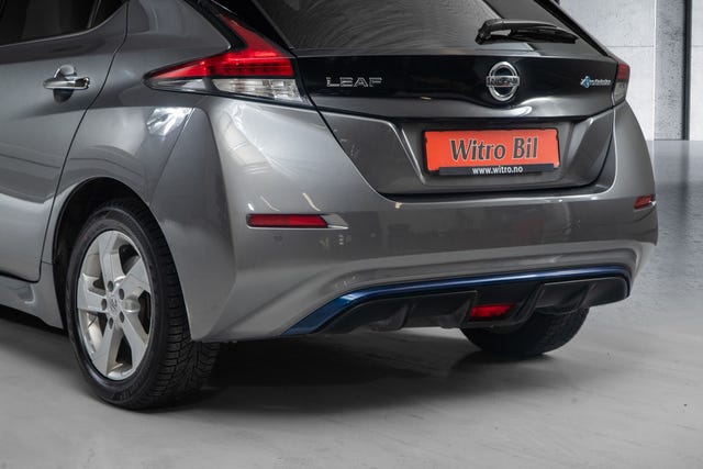 2020 NISSAN LEAF - 8