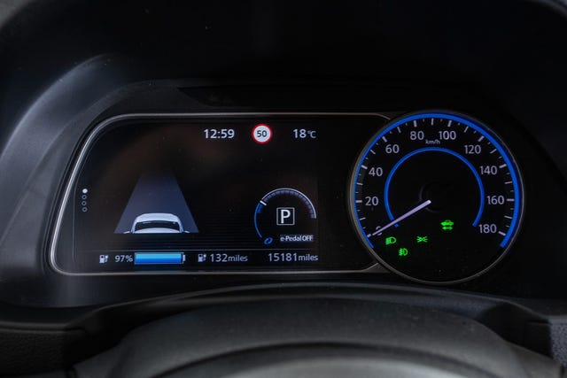 2020 NISSAN LEAF - 13