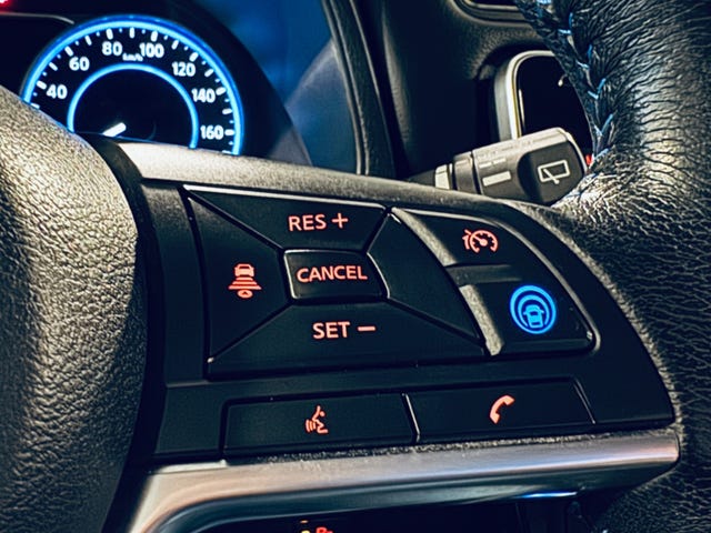 2019 NISSAN LEAF - 13