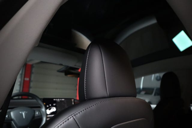 2021 TESLA MODEL 3 - 26