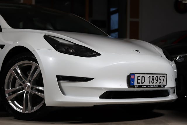 LRW3E7EK2MC337448 2021 TESLA MODEL 3-1