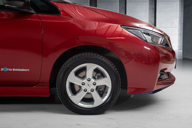 SJNFAAZE1U0103225 2020 NISSAN LEAF-3