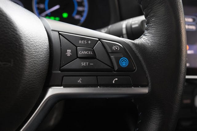 2020 NISSAN LEAF - 20