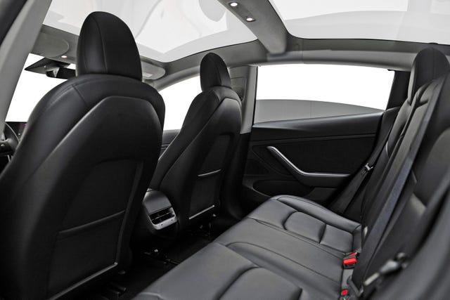2021 TESLA MODEL 3 - 11