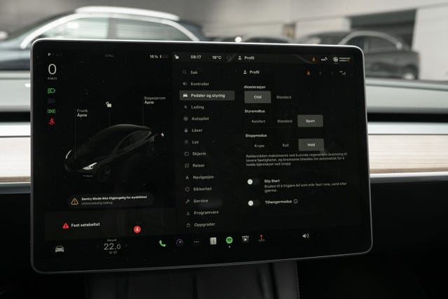 2022 TESLA MODEL 3 - 11