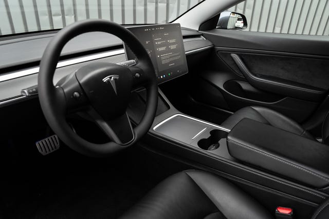 2021 TESLA MODEL 3 - 14