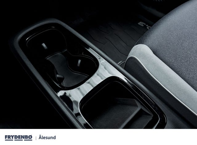 2021 VOLKSWAGEN ID.3 - 25