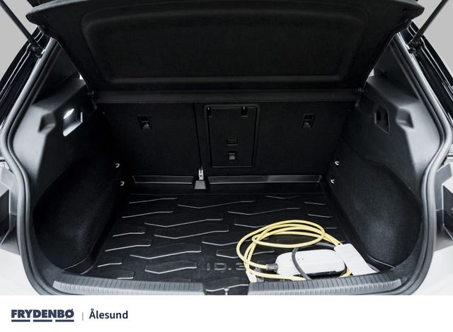 2021 VOLKSWAGEN ID.3 - 28
