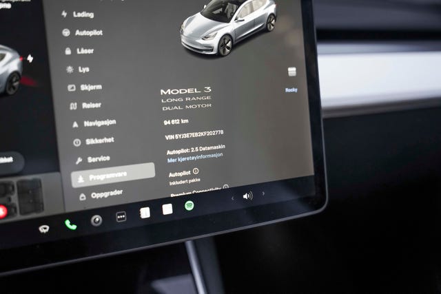 2019 TESLA MODEL 3 - 12