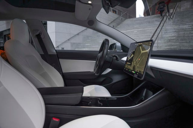2019 TESLA MODEL 3 - 20