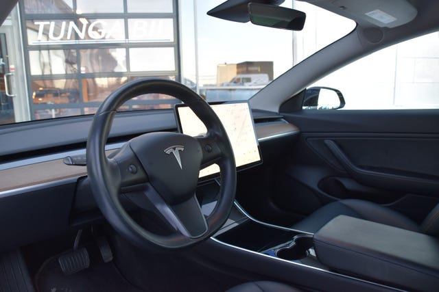 2019 TESLA MODEL 3 - 13