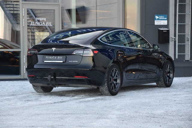 2019 TESLA MODEL 3 - 8