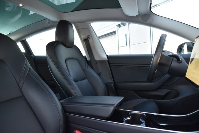2019 TESLA MODEL 3 - 17