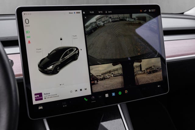 2019 TESLA MODEL 3 - 18