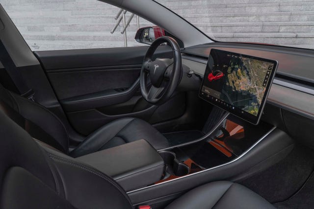 2019 TESLA MODEL 3 - 22