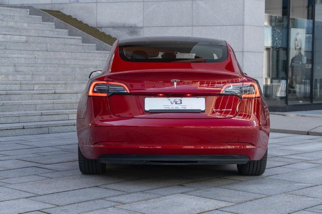 2019 TESLA MODEL 3 - 9