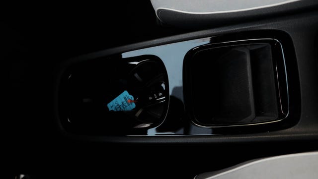 2021 VOLKSWAGEN ID.3 - 21