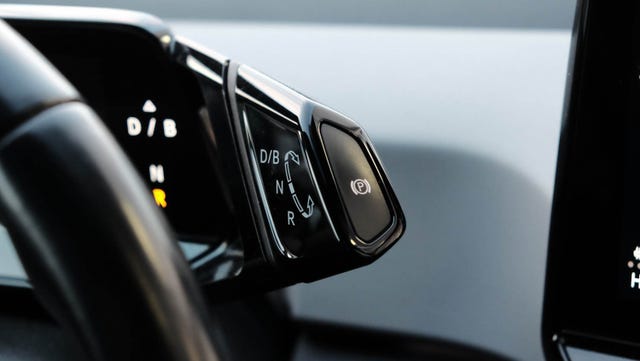 2021 VOLKSWAGEN ID.3 - 32