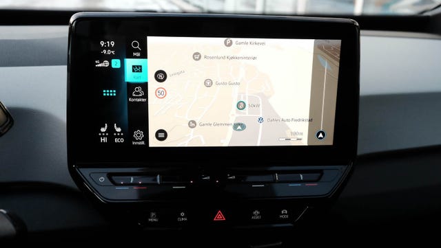2021 VOLKSWAGEN ID.3 - 27