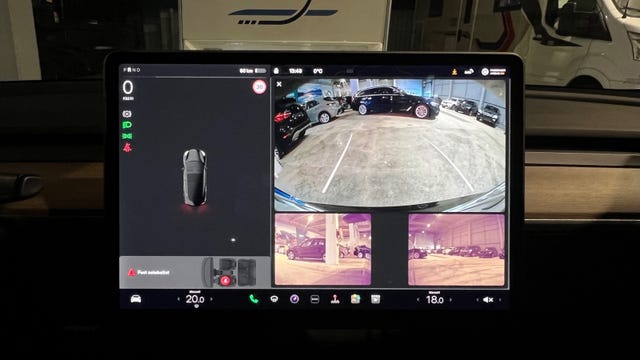 2021 TESLA MODEL 3 - 16