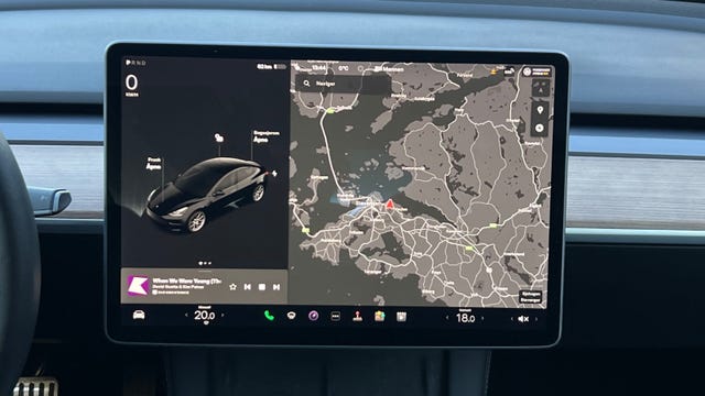 2021 TESLA MODEL 3 - 18
