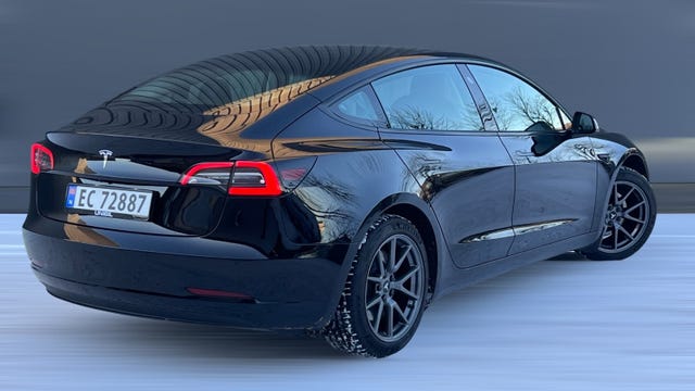 LRW3E7FJ2MC285972 2021 TESLA MODEL 3-2