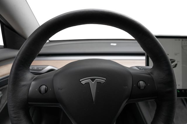 2022 TESLA MODEL 3 - 12