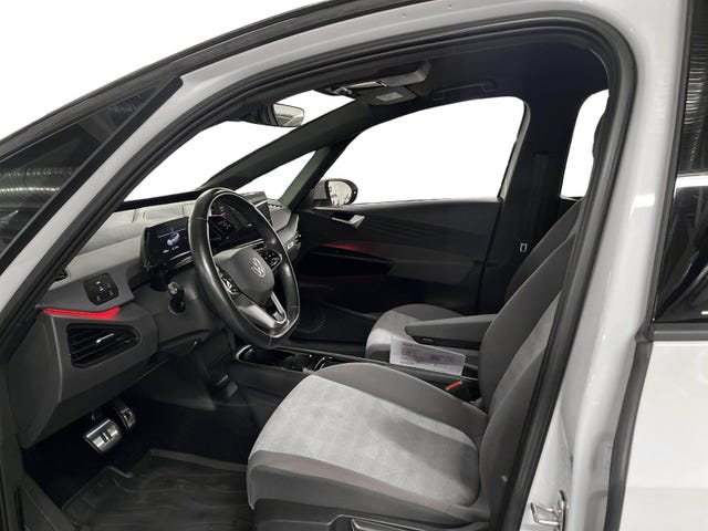 WVWZZZE1ZMP009852 2021 VOLKSWAGEN ID.3-4