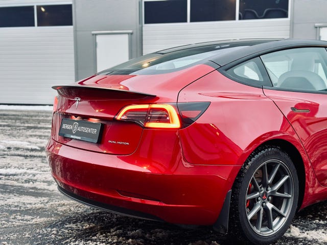 2021 TESLA MODEL 3 - 12