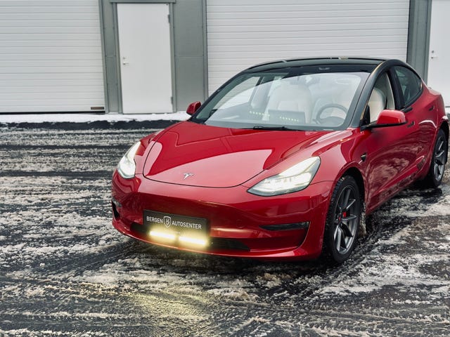 LRW3E7EK1MC396748 2021 TESLA MODEL 3-4