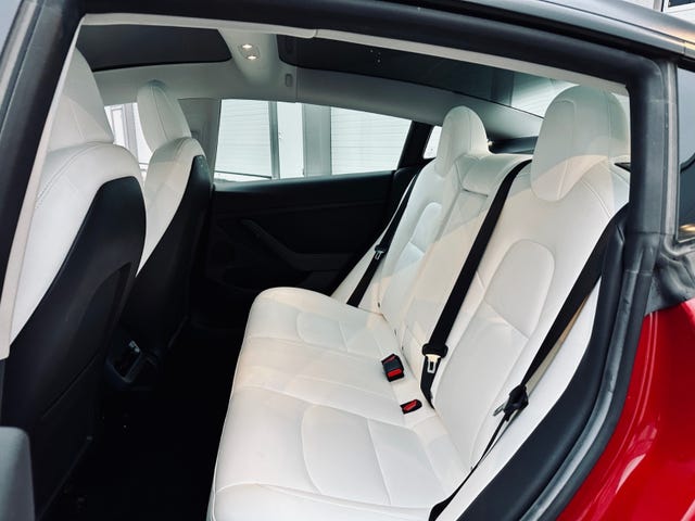 2021 TESLA MODEL 3 - 28
