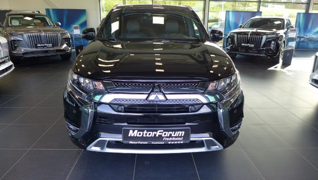 2020 MITSUBISHI OUTLANDER - 9