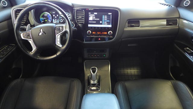 2020 MITSUBISHI OUTLANDER - 27