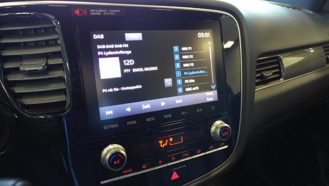 2020 MITSUBISHI OUTLANDER - 16