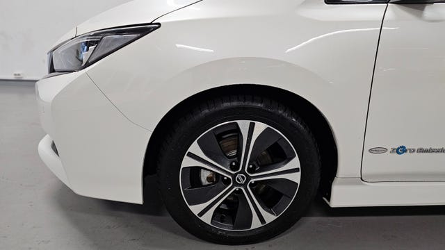 2019 NISSAN LEAF - 7