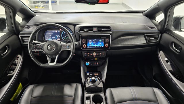 2019 NISSAN LEAF - 14
