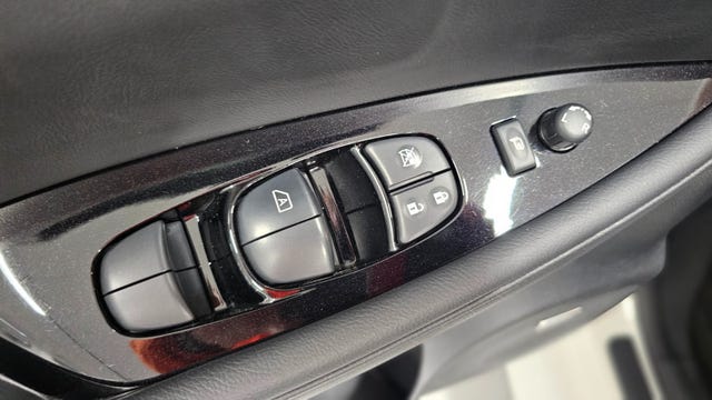 2019 NISSAN LEAF - 20