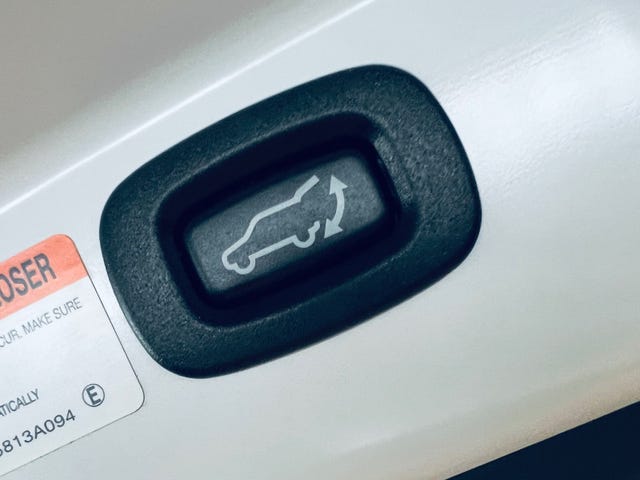 2020 MITSUBISHI OUTLANDER - 11