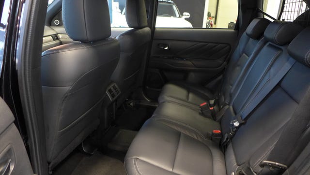 2020 MITSUBISHI OUTLANDER - 27