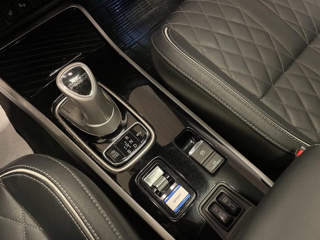 2020 MITSUBISHI OUTLANDER - 20