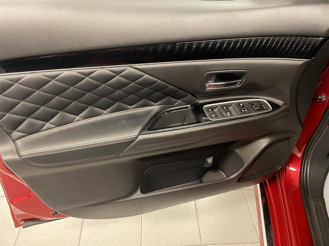 2020 MITSUBISHI OUTLANDER - 24
