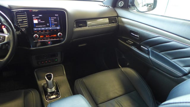 2020 MITSUBISHI OUTLANDER - 26