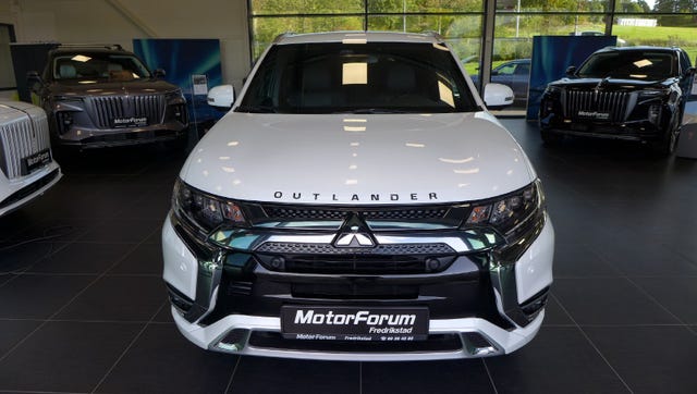 2020 MITSUBISHI OUTLANDER - 7