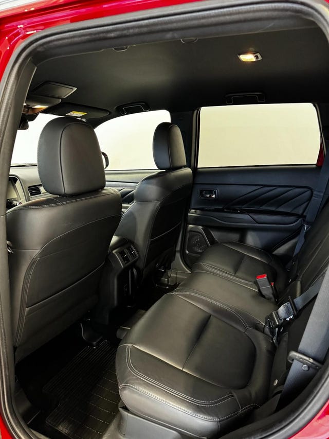 2020 MITSUBISHI OUTLANDER - 15