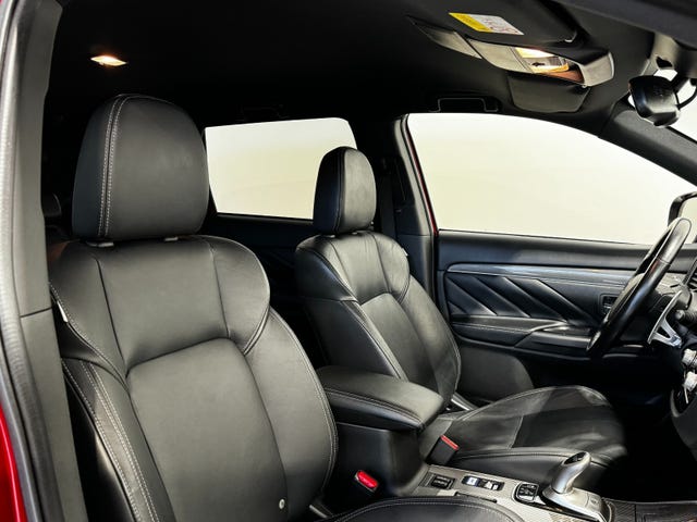 2020 MITSUBISHI OUTLANDER - 11