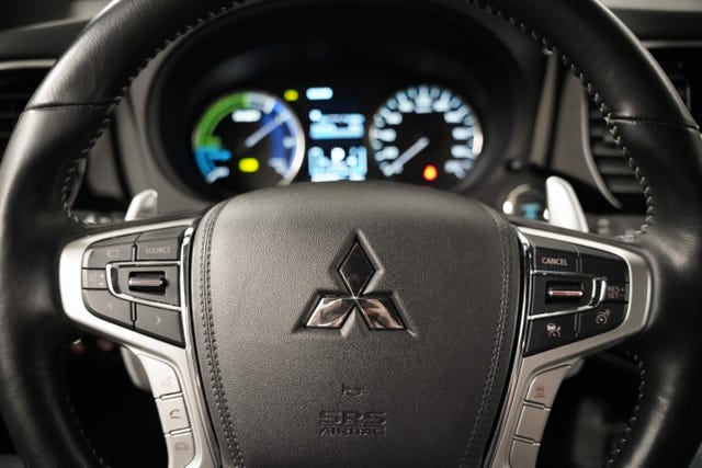 2020 MITSUBISHI OUTLANDER - 25