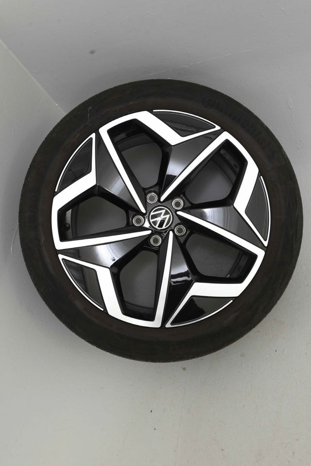 2021 VOLKSWAGEN ID.3 - 9