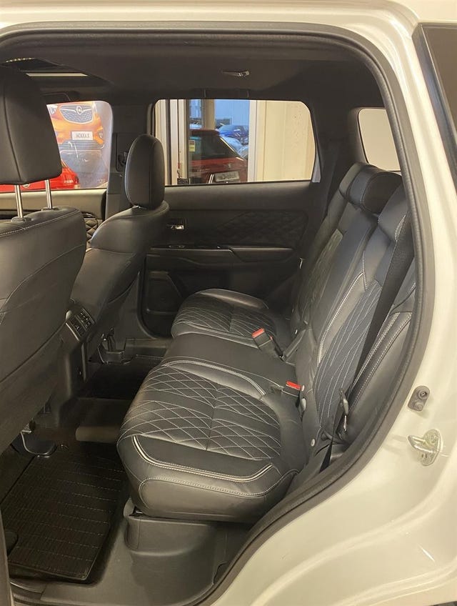 2020 MITSUBISHI OUTLANDER - 17