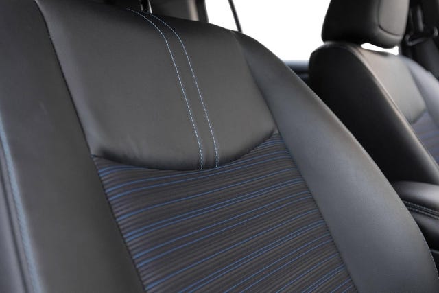 2019 NISSAN LEAF - 37